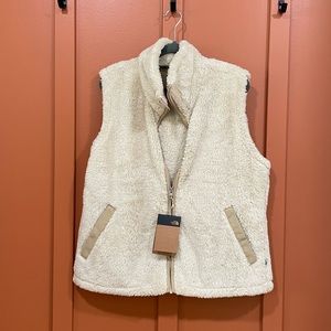 North face tan colored furry fleece vest NWT